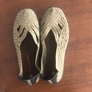 Bernie Mev Women's‎ Espadrilles in Bronze Sz 40